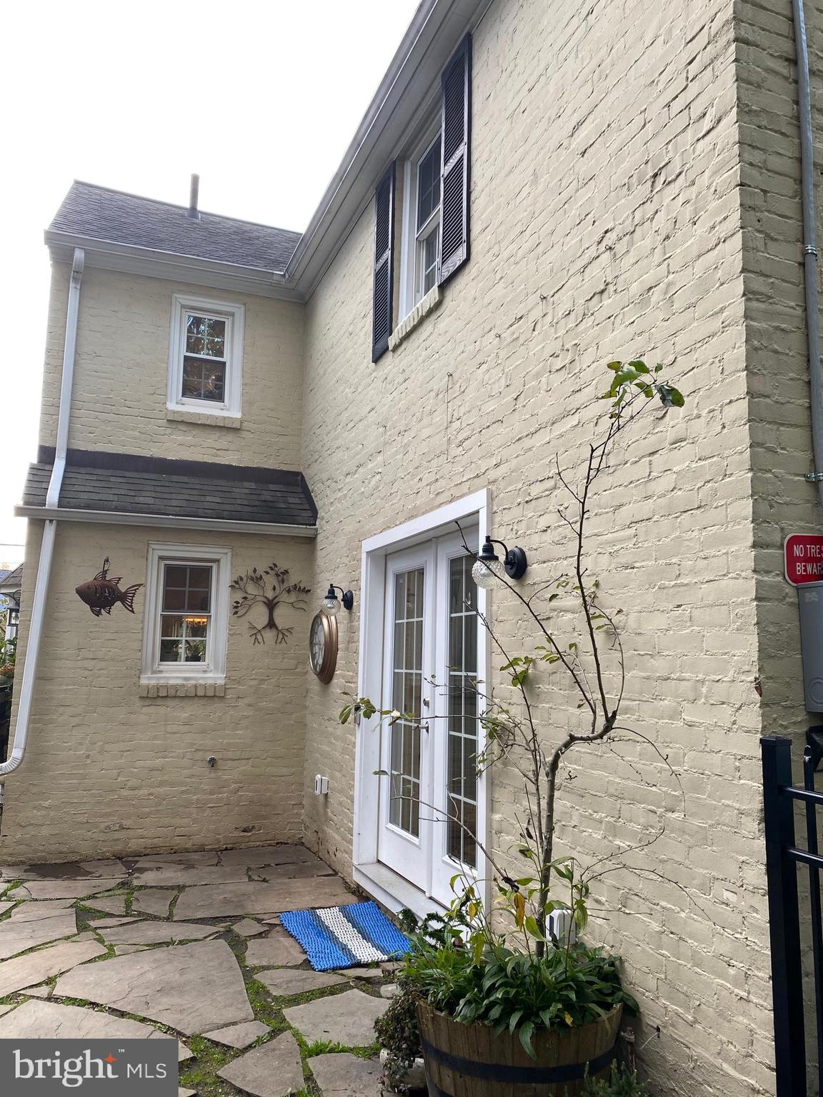 2917 Haverford Road Ardmore, PA 19003 - Photo 40 of 40 Side Entrance and Patio