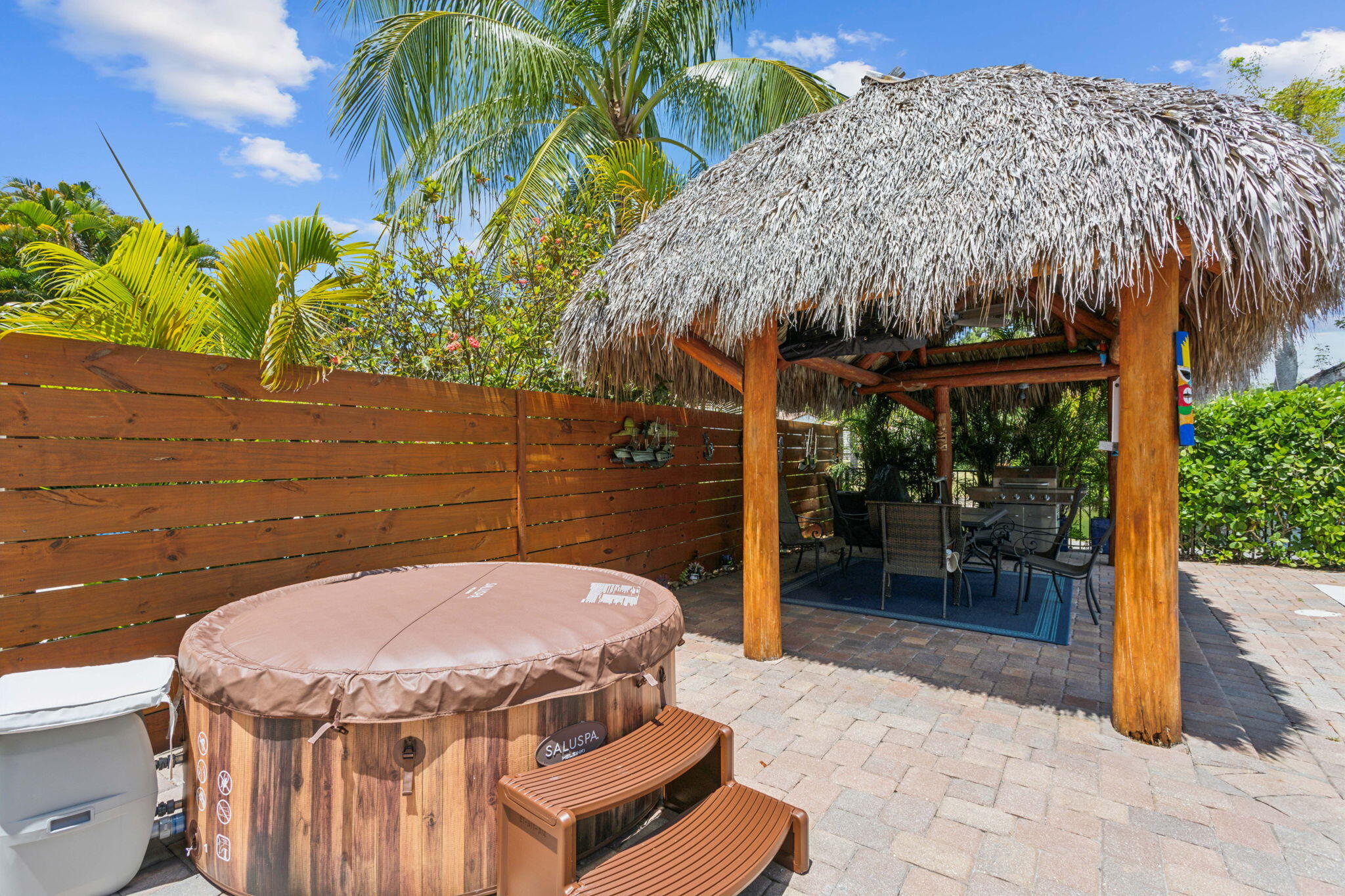 6601 Sweet Maple Lane Boca Raton, FL 33433 - Photo 39 of 59 Hot tub
