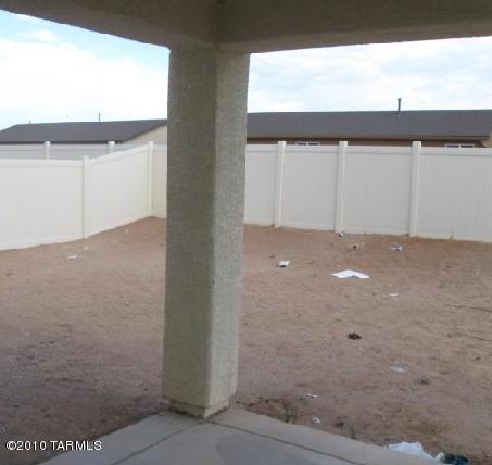 8395 West Razorbill Drive Tucson, AZ 85757 - Photo 5 of 6 Gallery Image 5