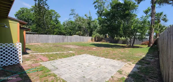 $1,800 | 315 Golf Boulevard, Daytona Beach, FL 32118