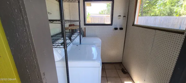 $1,800 | 315 Golf Boulevard, Daytona Beach, FL 32118