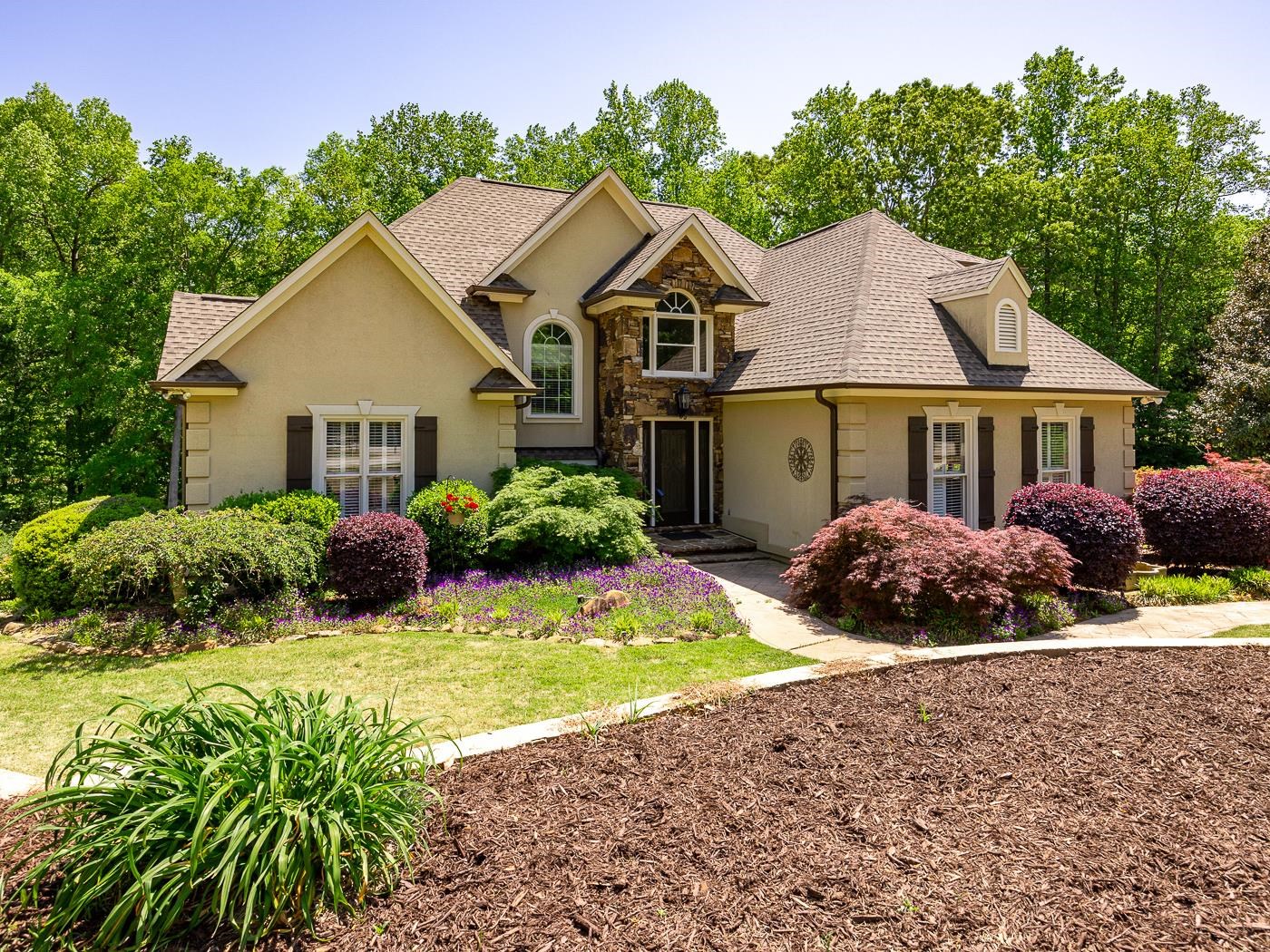 409 Old Iron Works Road Spartanburg, SC 29302 - Photo 1 of 36 Gallery Image 1