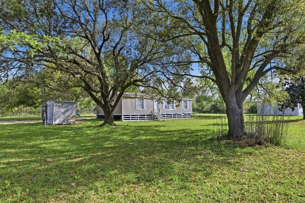 1204 Vickie Lane Lake Charles, LA 70607 - Photo 3 of 9