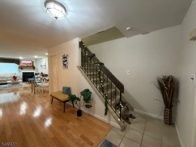 a view of entryway and hall