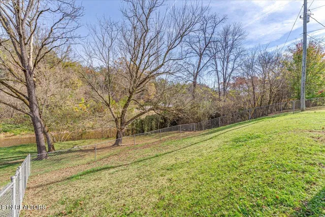 $400,000 | 3333 Oma Lee Drive, Sevierville, TN 37876