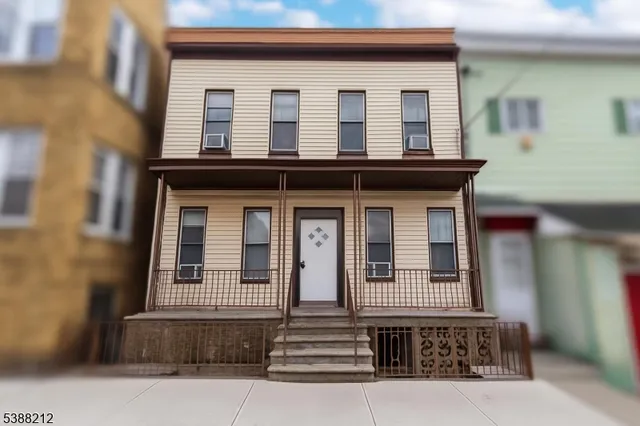 $715,000 | 415 24th Street, Union City, NJ 07087