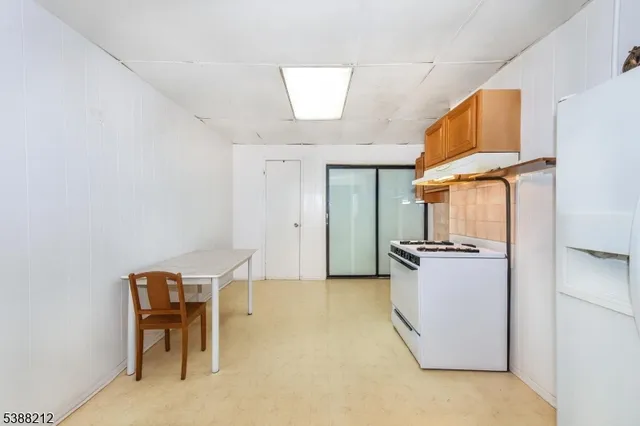 $715,000 | 415 24th Street, Union City, NJ 07087