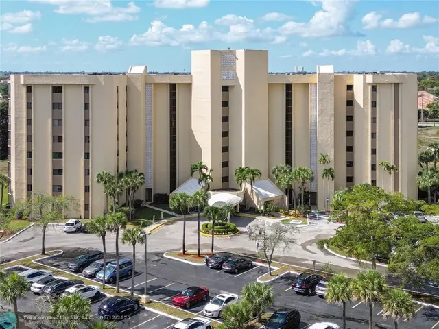 $255,900 | 7200 Radice Court, Unit 506, Lauderhill, FL 33319