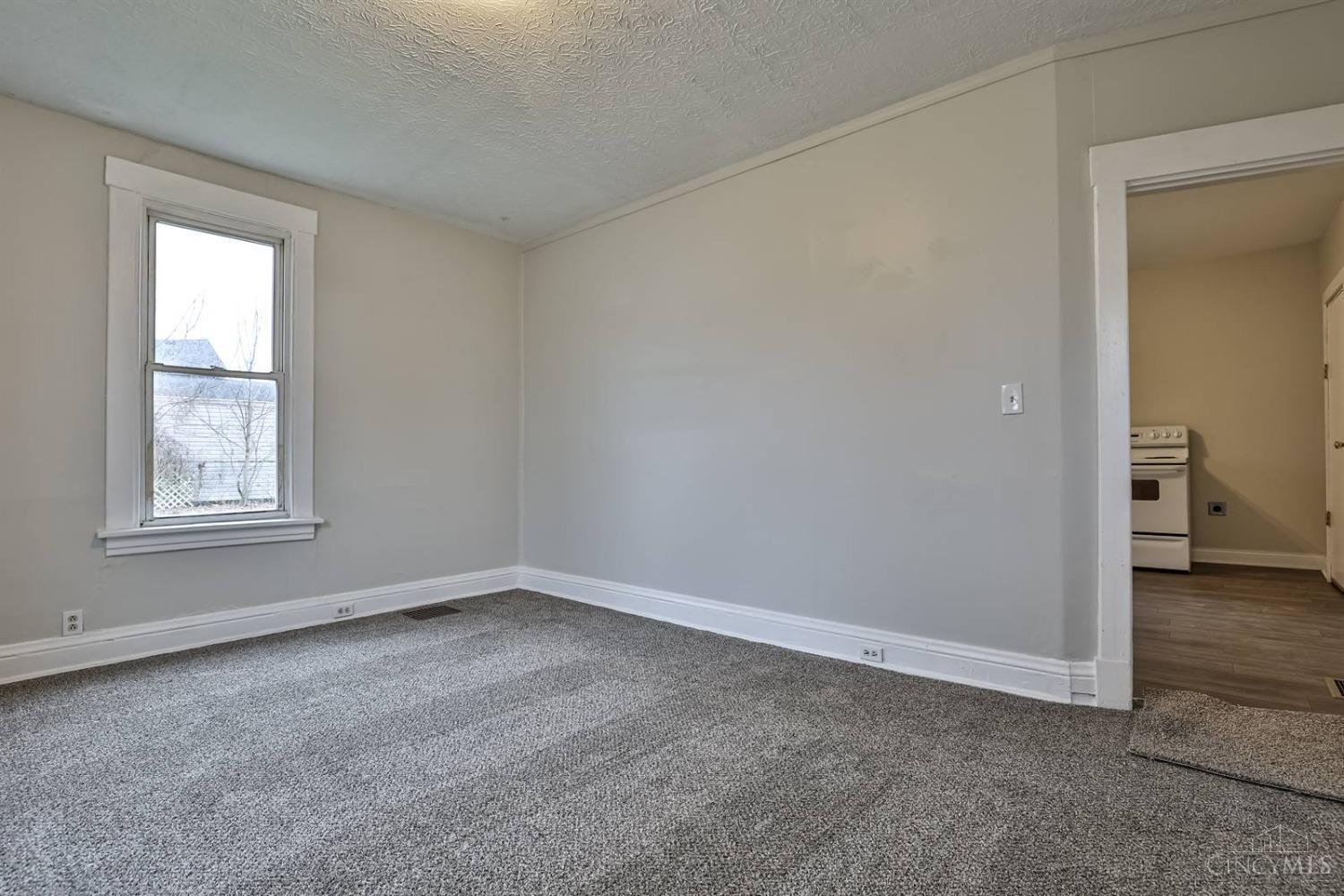 105 Hooven Road Hooven, OH 45033 - Photo 5 of 28 Gallery Image 5