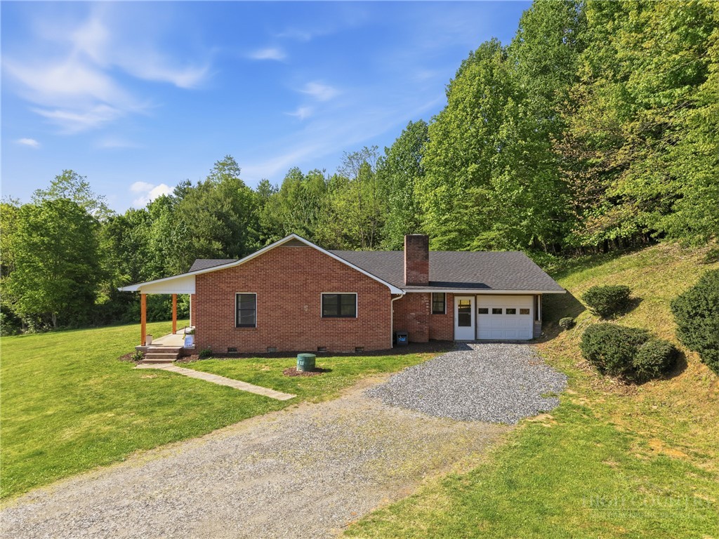 755 Ray Taylor Road West Jefferson, NC 28694 - Photo 29 of 30 Gallery Image 29