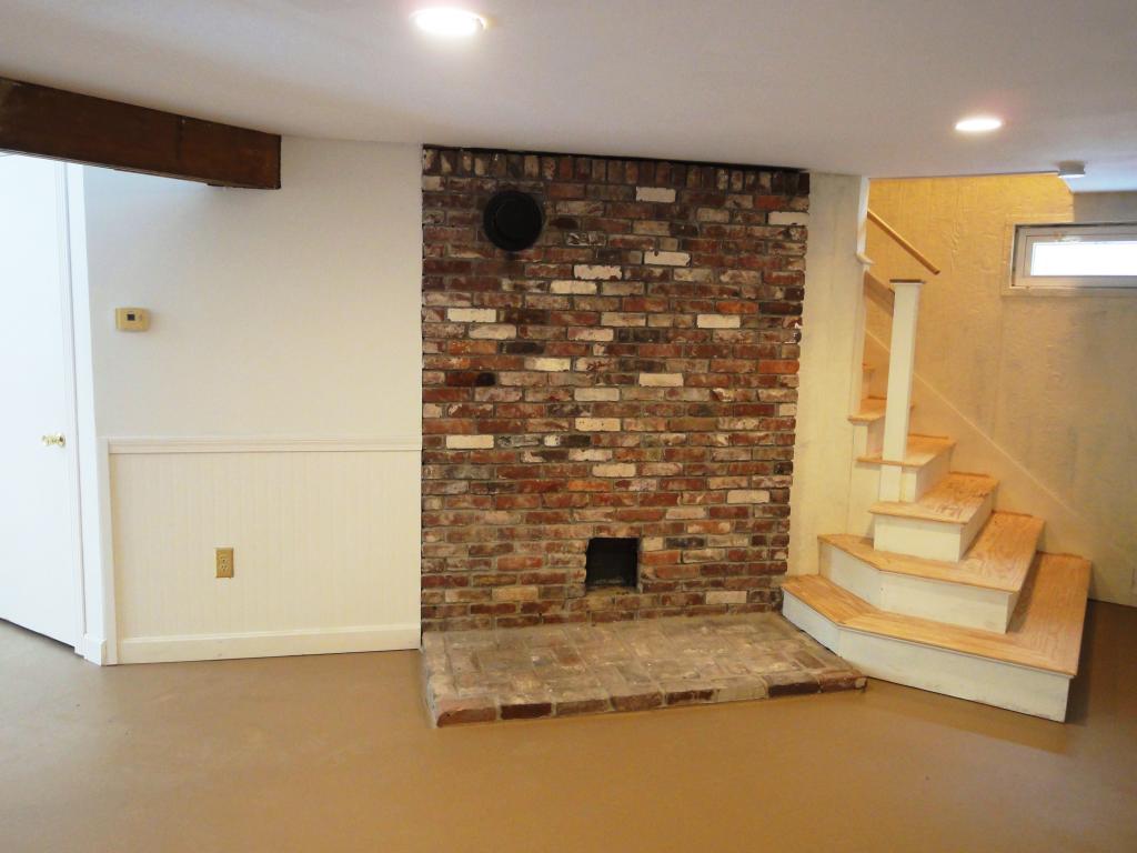 282 Meadow Road New Boston, NH 03070 - Photo 17 of 27