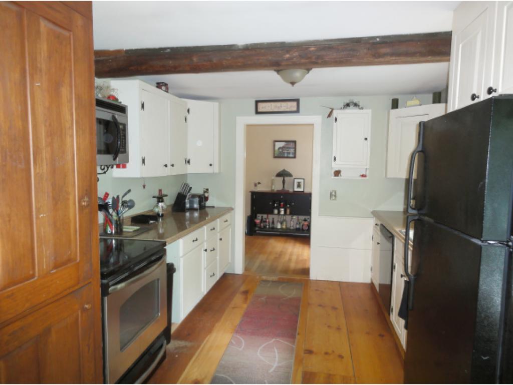282 Meadow Road New Boston, NH 03070 - Photo 6 of 27