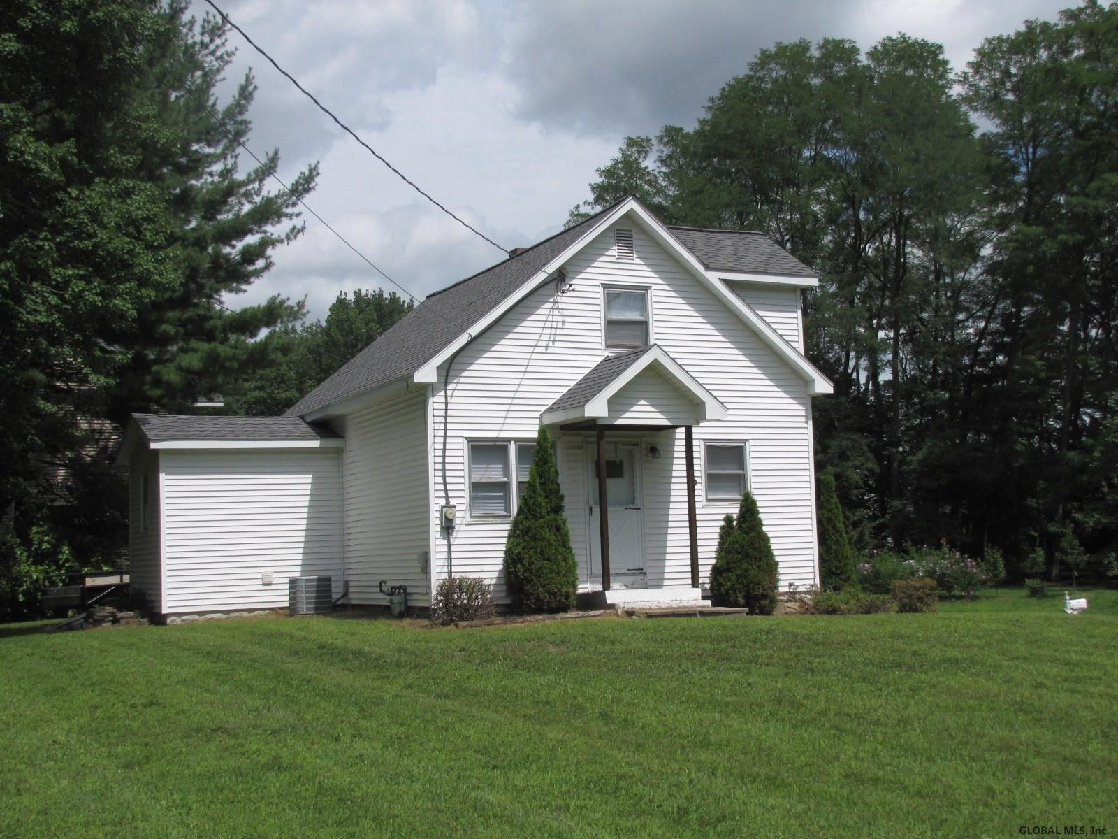 3145 East Old State Road Schenectady, NY 12303 - Photo 2 of 12 Photo 2