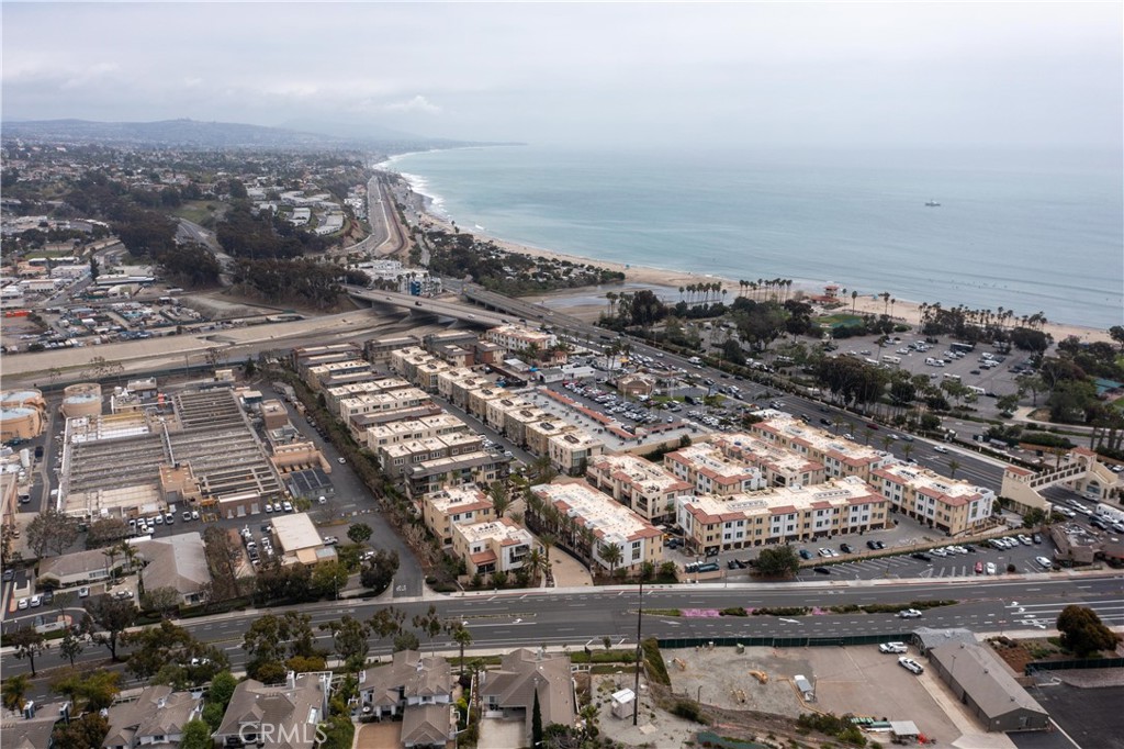 325 Doheny Way Dana Point, CA 92629 - Photo 2 of 17