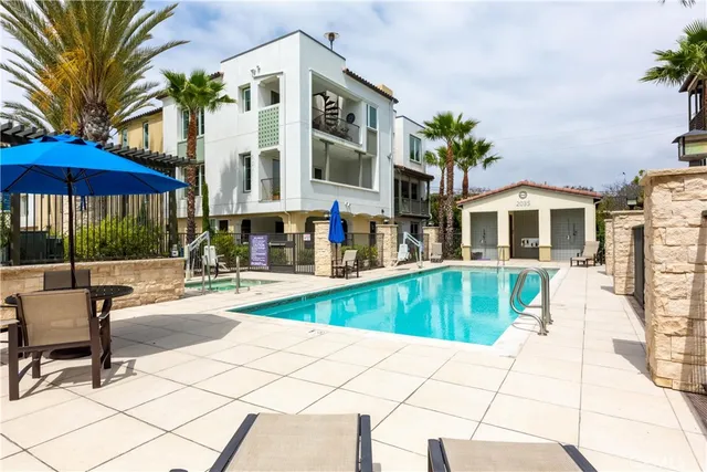 $6,000 | 325 Doheny Way, Dana Point, CA 92629