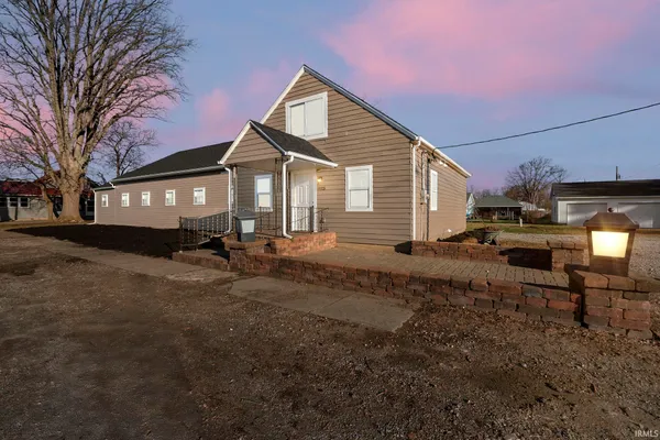 $270,000 | 1123 West Otto Avenue, Uniondale, IN 46791