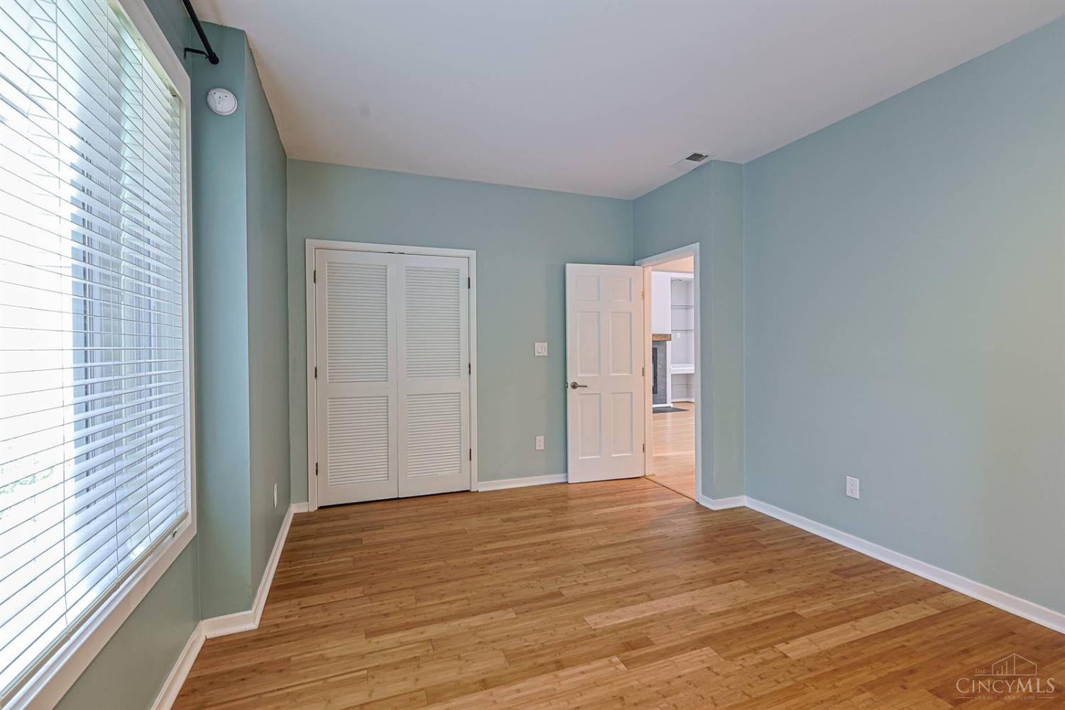 2928 Struble Road Cincinnati, OH 45251 - Photo 39 of 68