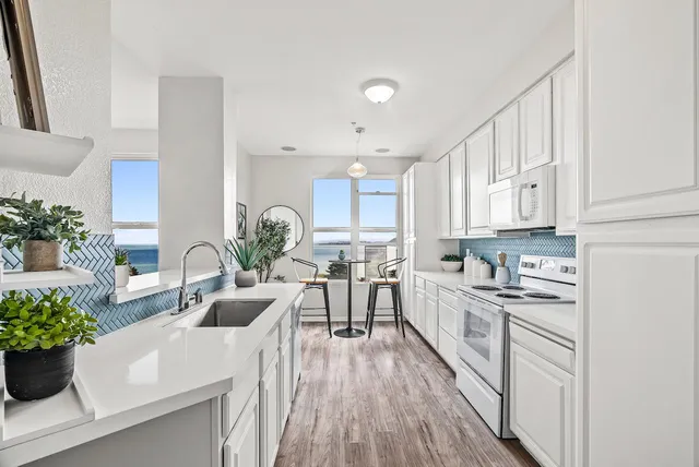 $925,000 | 101 Crescent Way, Unit 2312, San Francisco, CA 94134