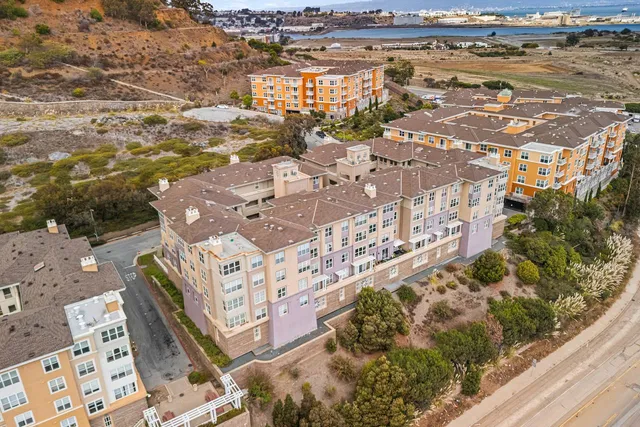 $925,000 | 101 Crescent Way, Unit 2312, San Francisco, CA 94134