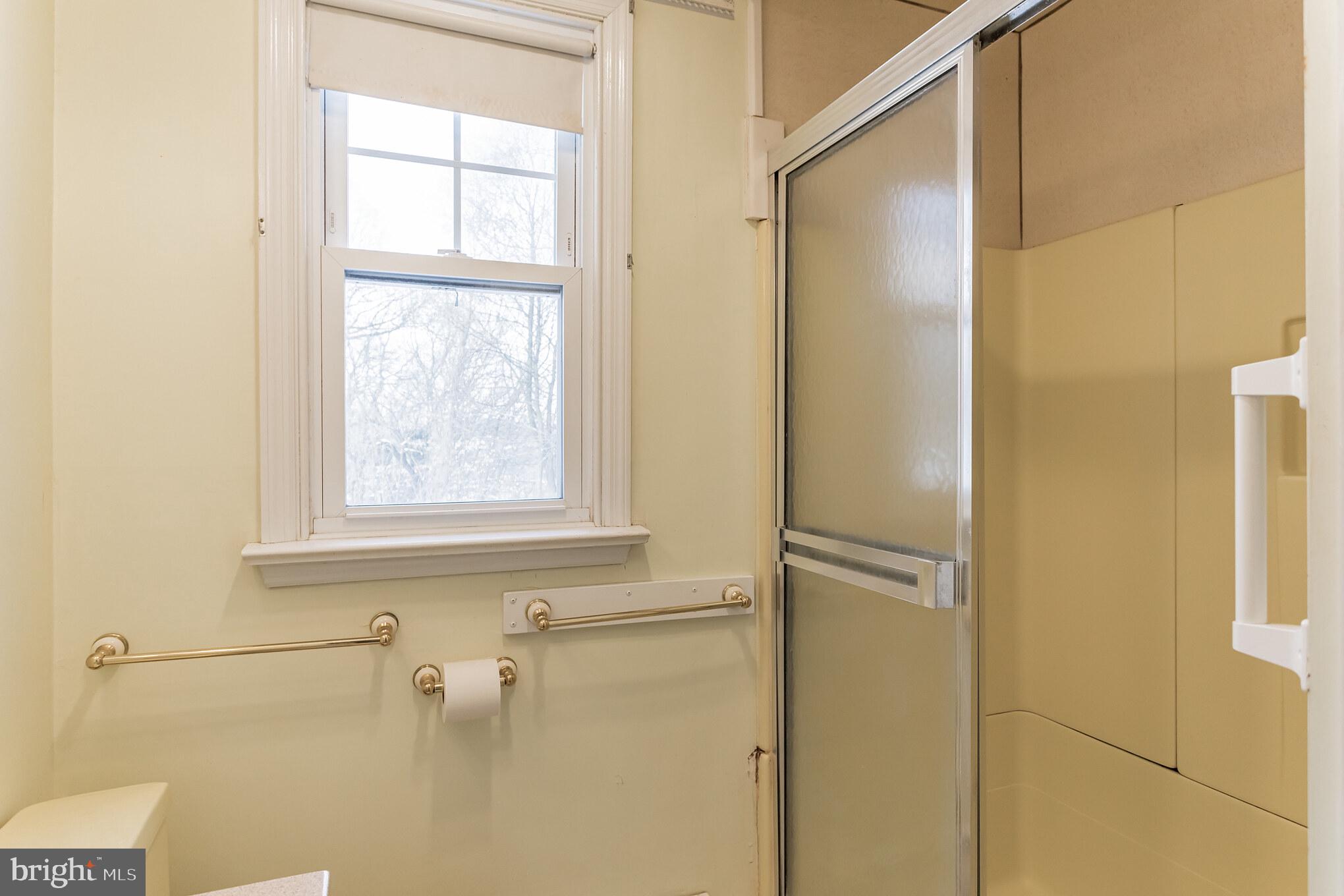 668 Upper Weadley Road Wayne, PA 19087 - Photo 12 of 30