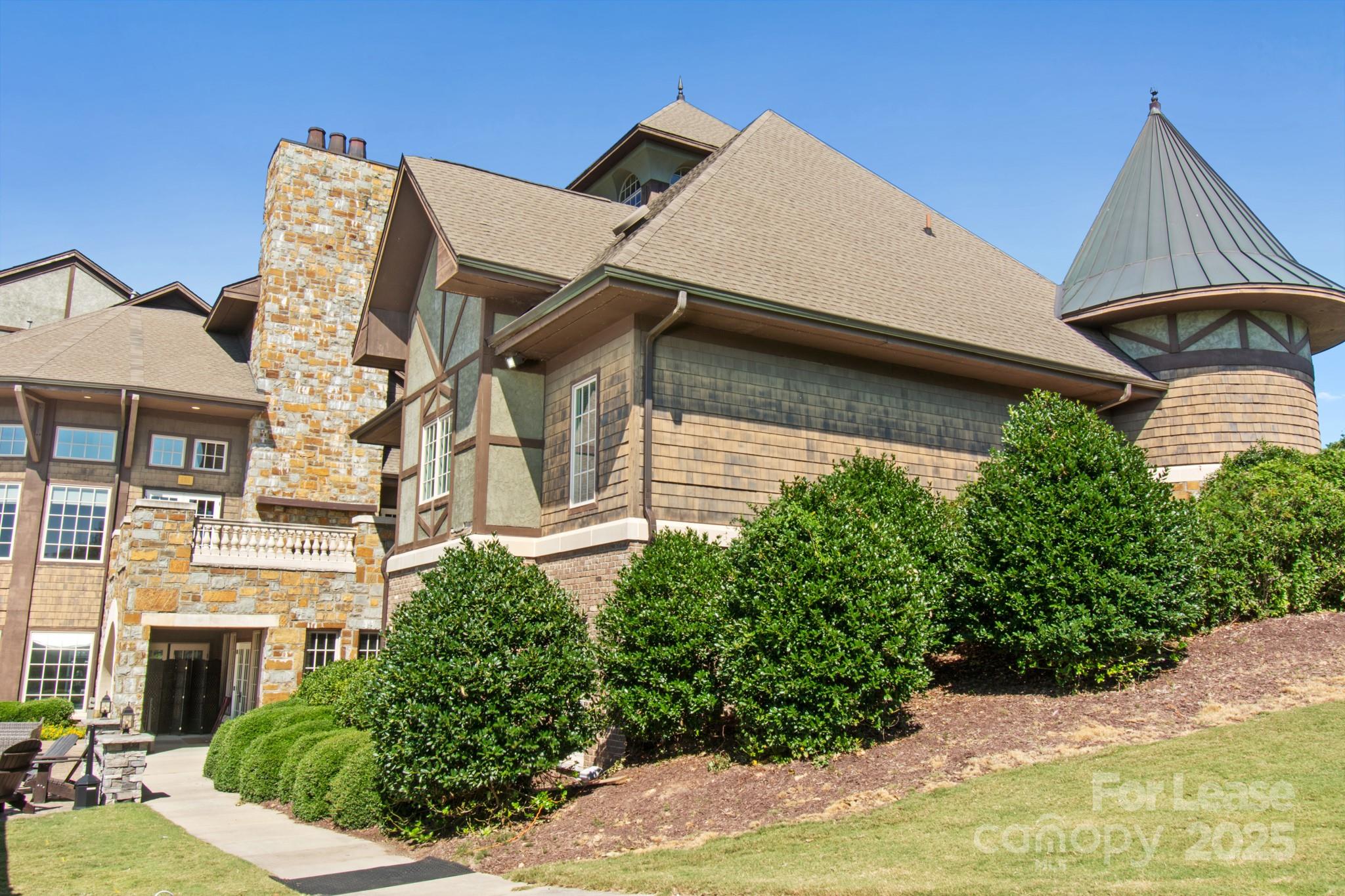 17118 Sand Bank Road Charlotte, NC 28278 - Photo 34 of 37 a view of a house with a backyard