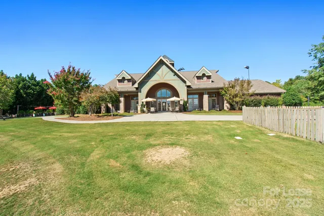 $2,845 | 17118 Sand Bank Road, Charlotte, NC 28278