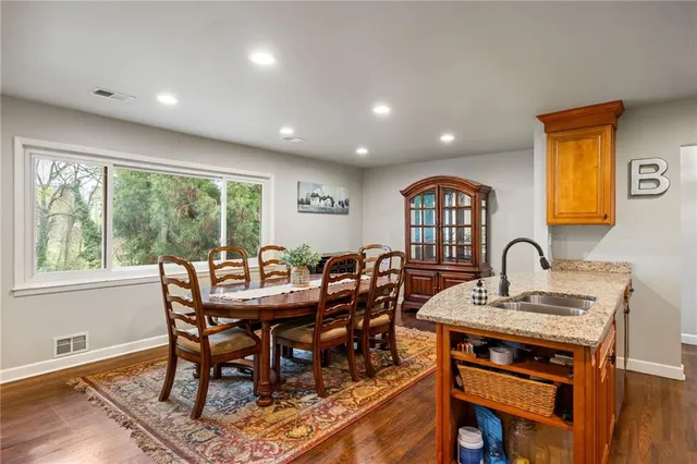 $2,900 | 2341 Elmwood Circle Southeast, Atlanta, GA 30339