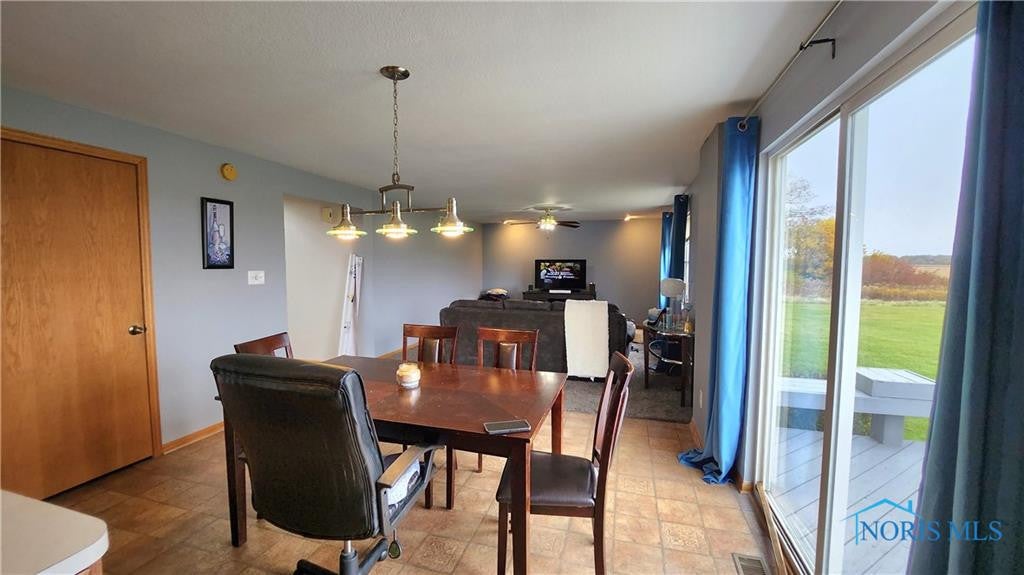 12398 Roundhead Road Weston, OH 43569 - Photo 17 of 39 Gallery Image 17
