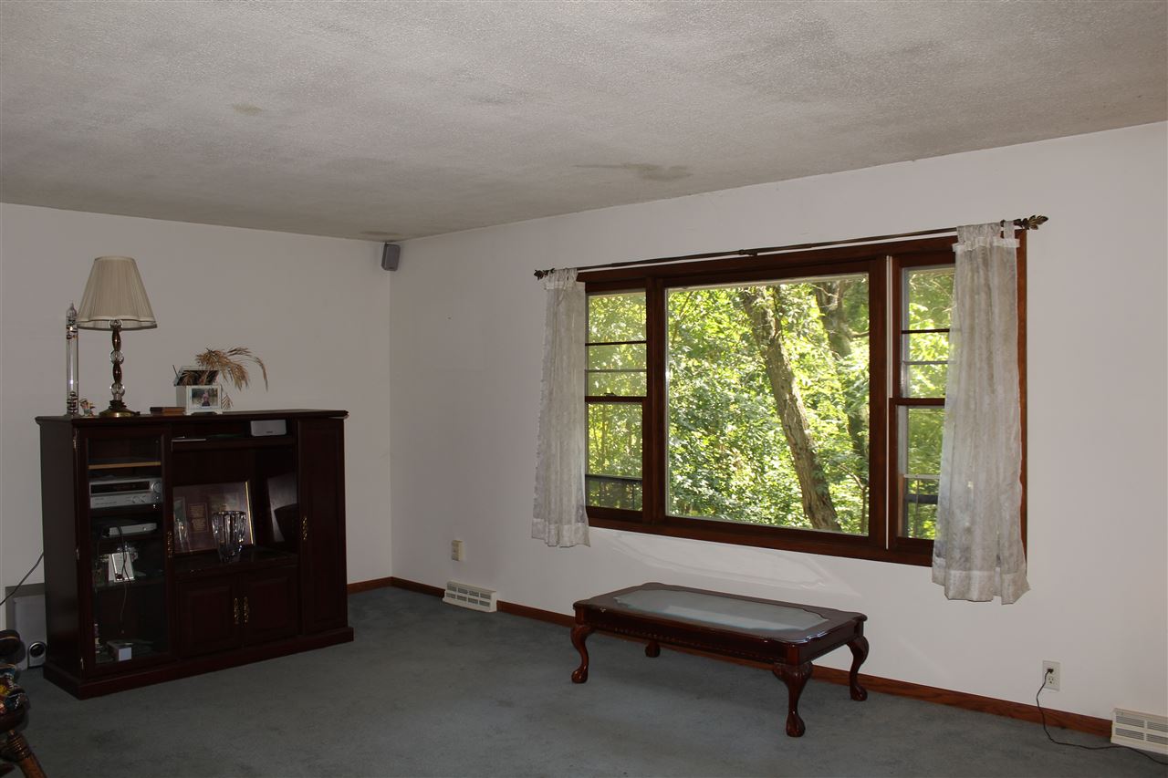 8141 McCurry Road Roscoe, IL 61073 - Photo 12 of 25 Gallery Image 12