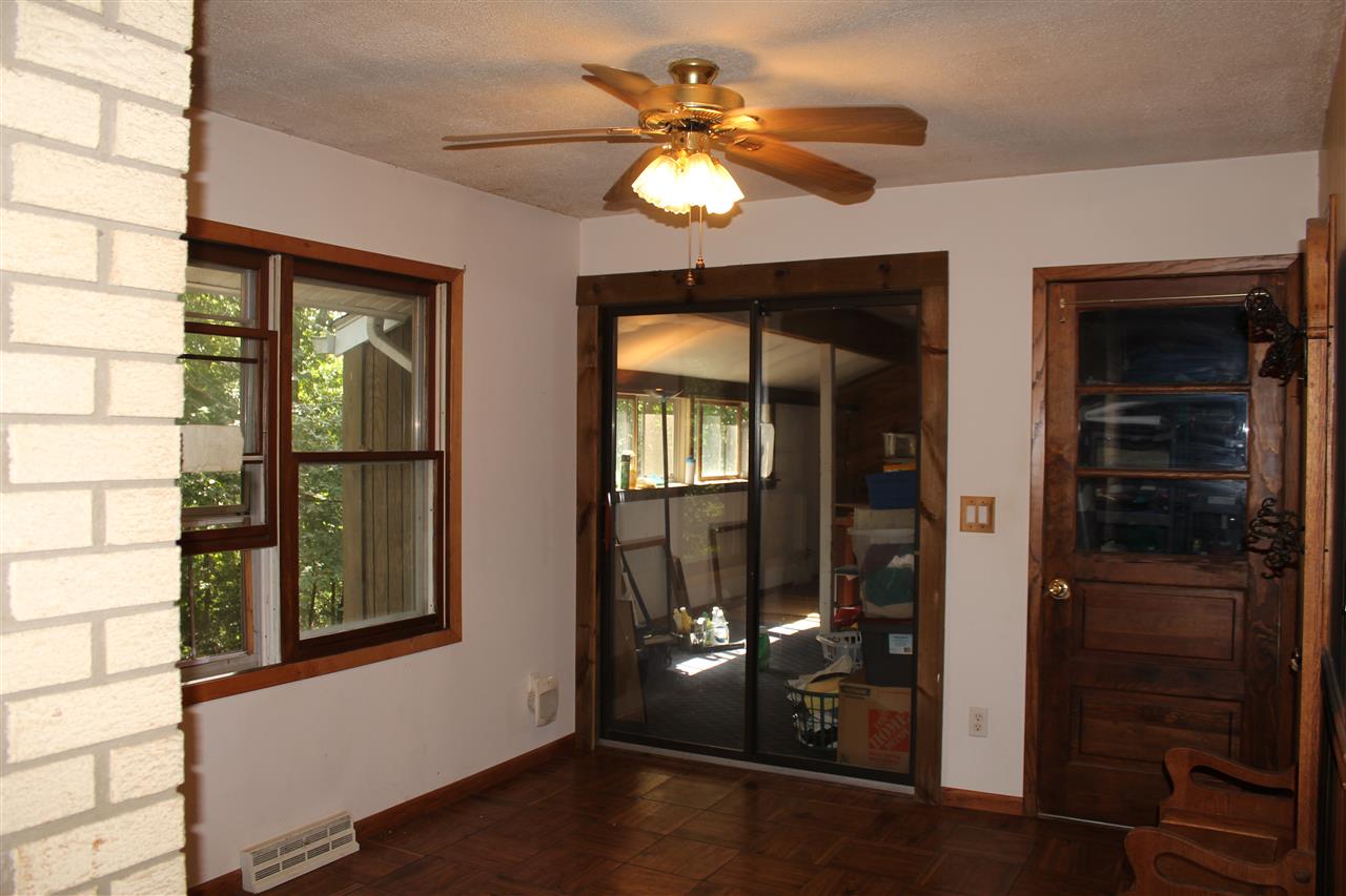 8141 McCurry Road Roscoe, IL 61073 - Photo 15 of 25 Gallery Image 15