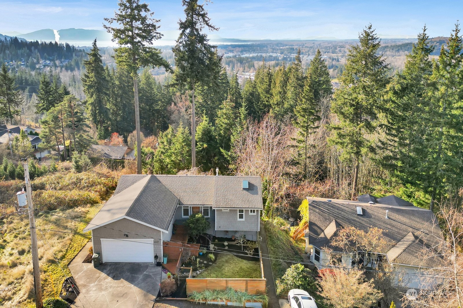 4127 Malachite Road Bellingham, WA 98226 - Photo 4 of 32 Gallery Image 4