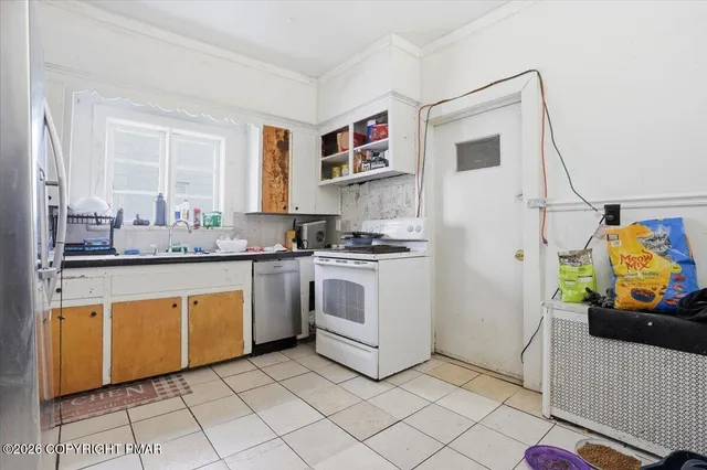 $159,900 | 825 South Franklin Street, Wilkes Barre, PA 18702