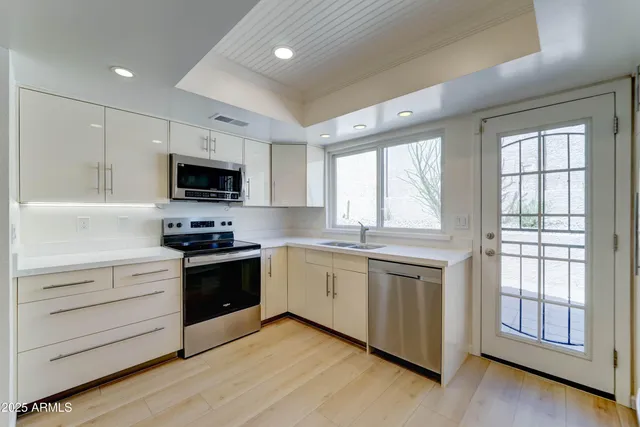 $445,000 | 1658 North Sierra Vista Drive, Tempe, AZ 85288