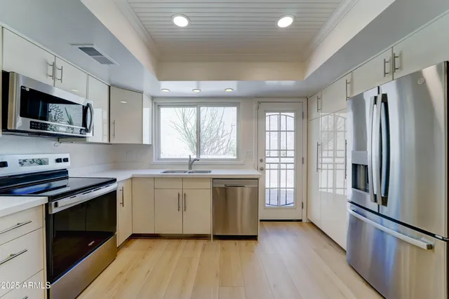 $445,000 | 1658 North Sierra Vista Drive, Tempe, AZ 85288