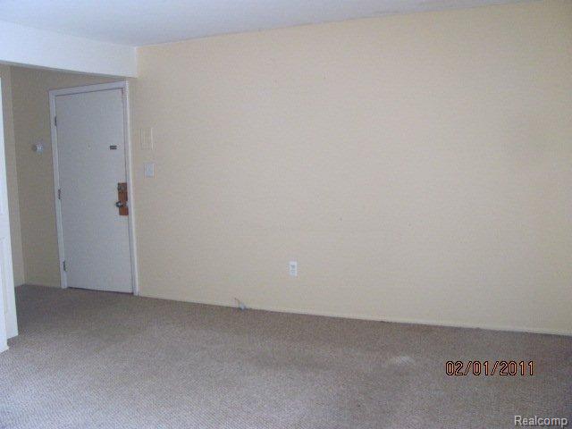 9 Living Room