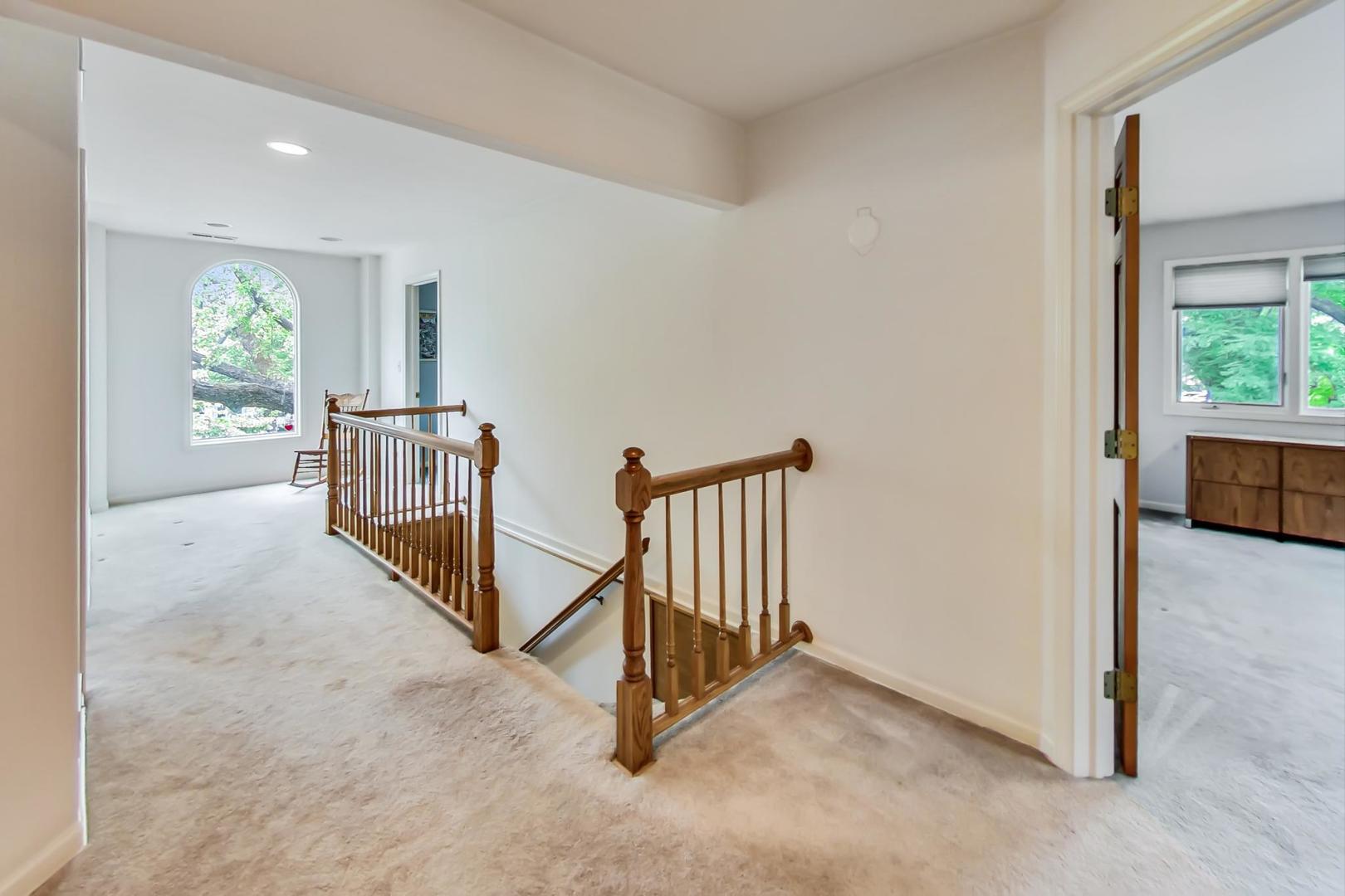 701 South Seminary Avenue Park Ridge, IL 60068 - Photo 24 of 60