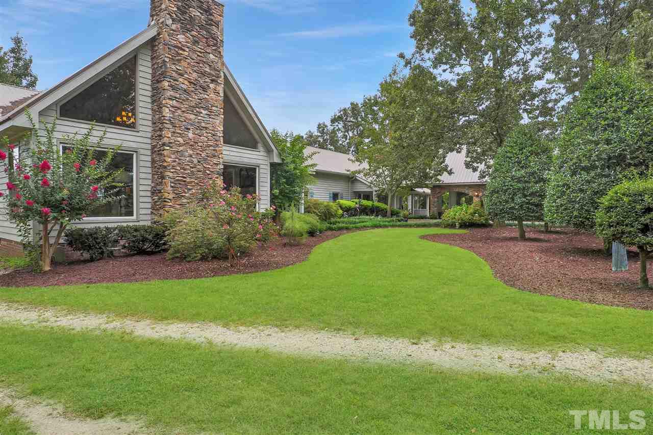 455 3 Bridge Road Dunn, NC 28334 - Photo 1 of 29 Gallery Image 1