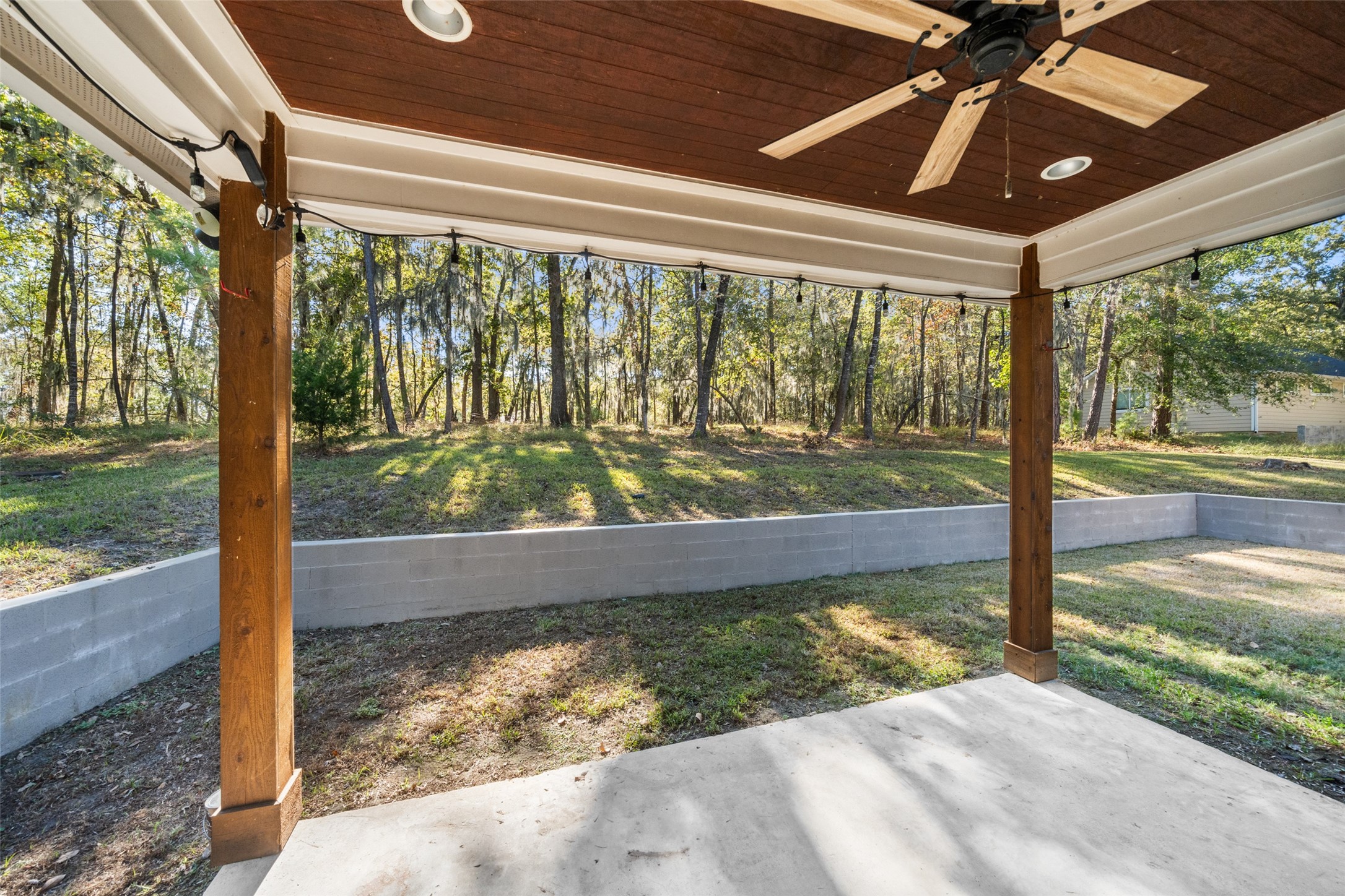 110 Lords Circle Coldspring, TX 77331 - Photo 22 of 34