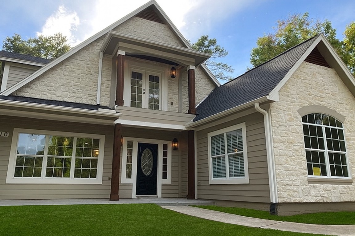 110 Lords Circle Coldspring, TX 77331 - Photo 4 of 34 front view of a house with a yard