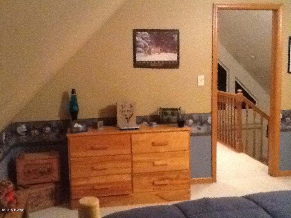 116 Eagle Rock Road Lackawaxen, PA 18435 - Photo 11 of 22