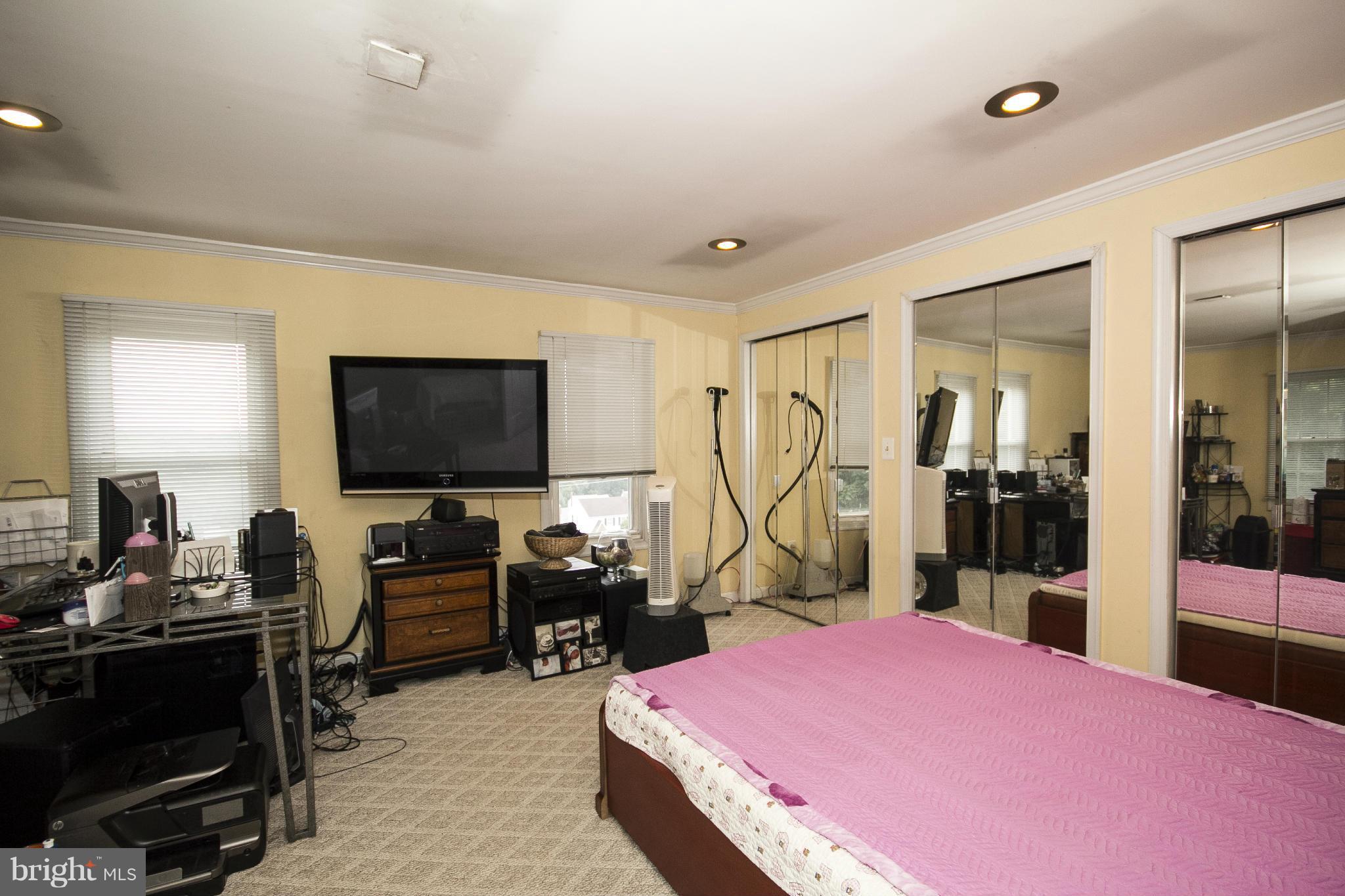 8207 Sagramore Road Baltimore, MD 21237 - Photo 15 of 23 Bedroom (Master)