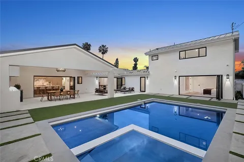 $5,285,000 | 2501 Via Marina, Newport Beach, CA 92660
