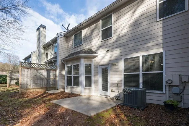 $2,300 | 204 Parc View Lane, Woodstock, GA 30188