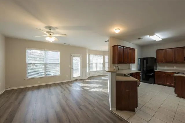 $2,300 | 204 Parc View Lane, Woodstock, GA 30188