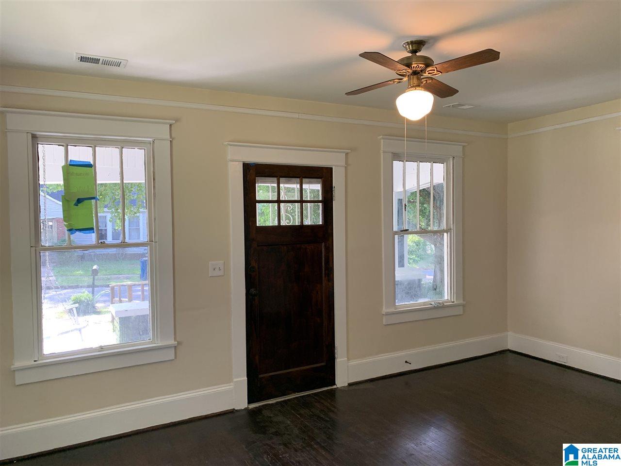 619 Goodwin Avenue Anniston, AL 36207 - Photo 4 of 20