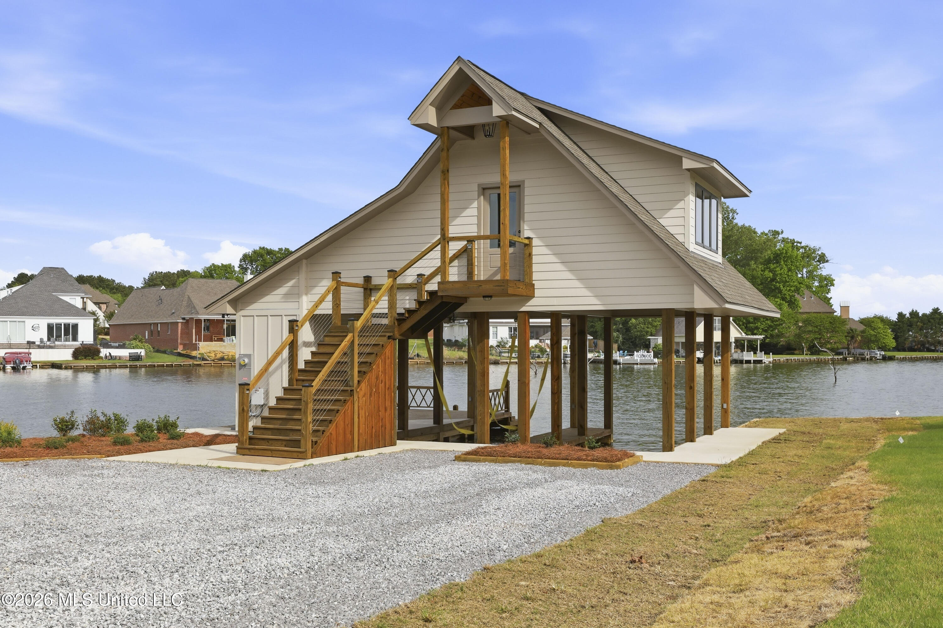 199 Harbor View Drive Madison, MS 39110 - Photo 1 of 21 199 Harbor View-5