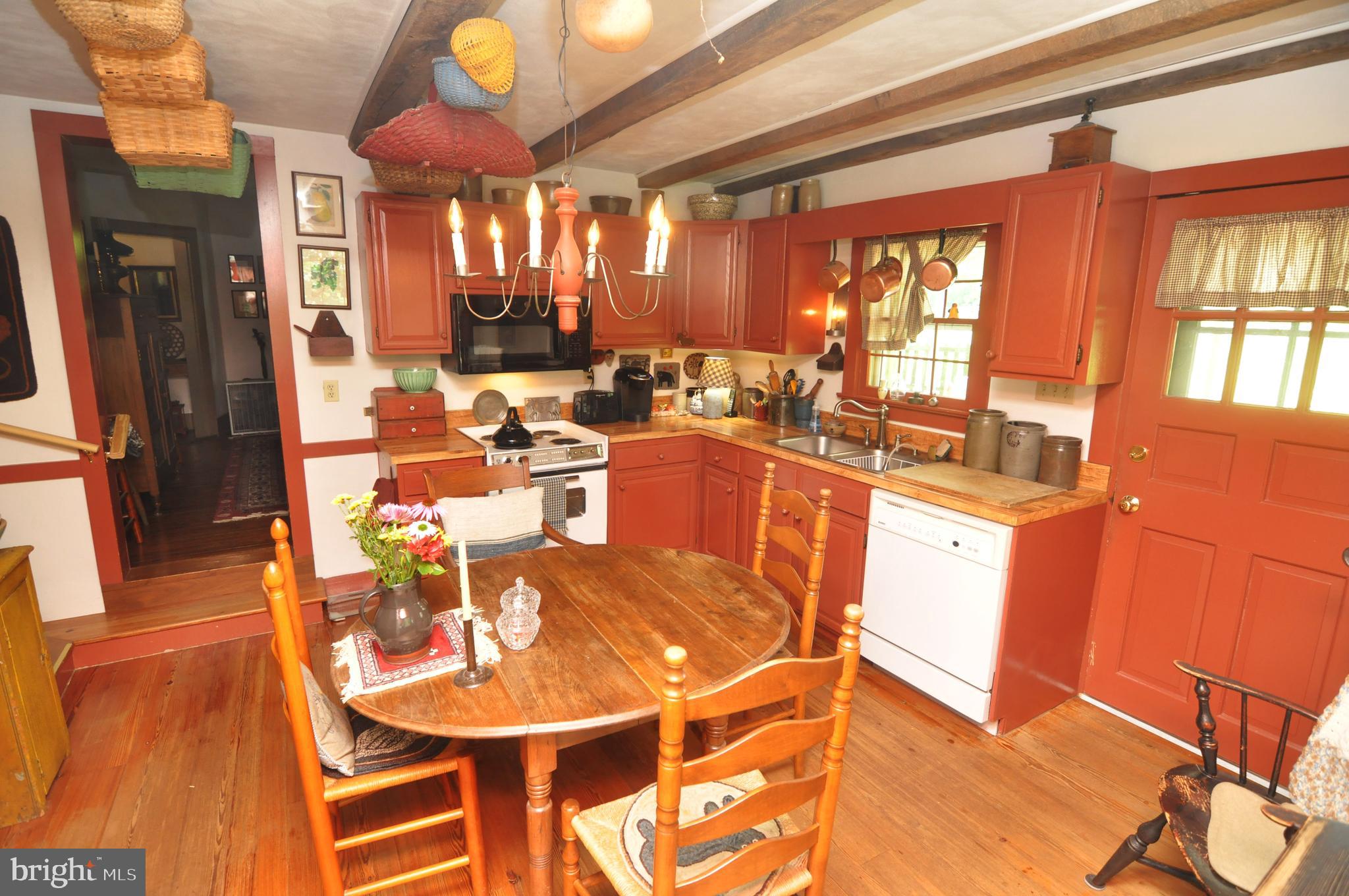 3591 Apple Pie Ridge Road Winchester, VA 22603 - Photo 25 of 44 Kitchen