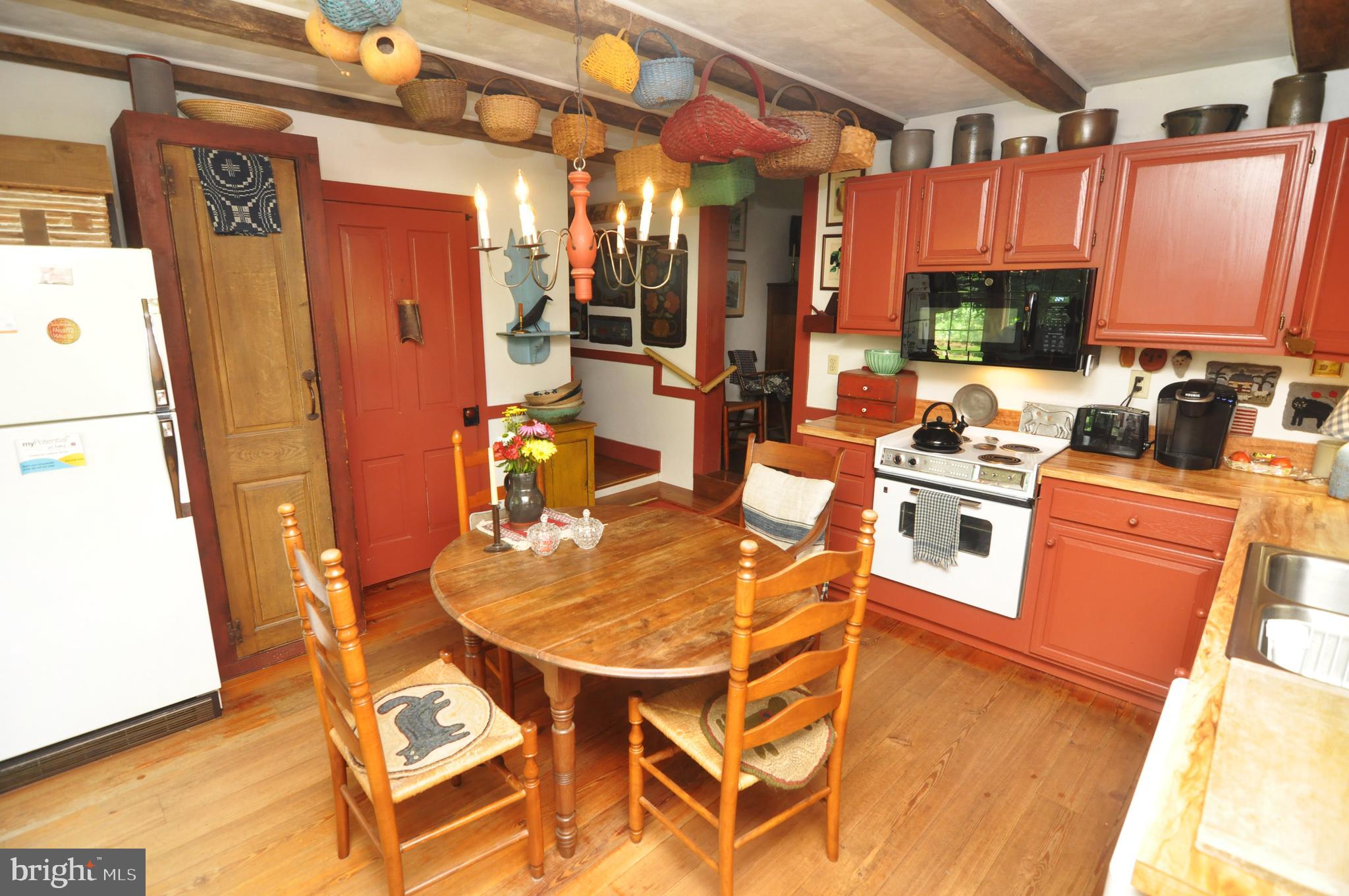 3591 Apple Pie Ridge Road Winchester, VA 22603 - Photo 26 of 44 Kitchen