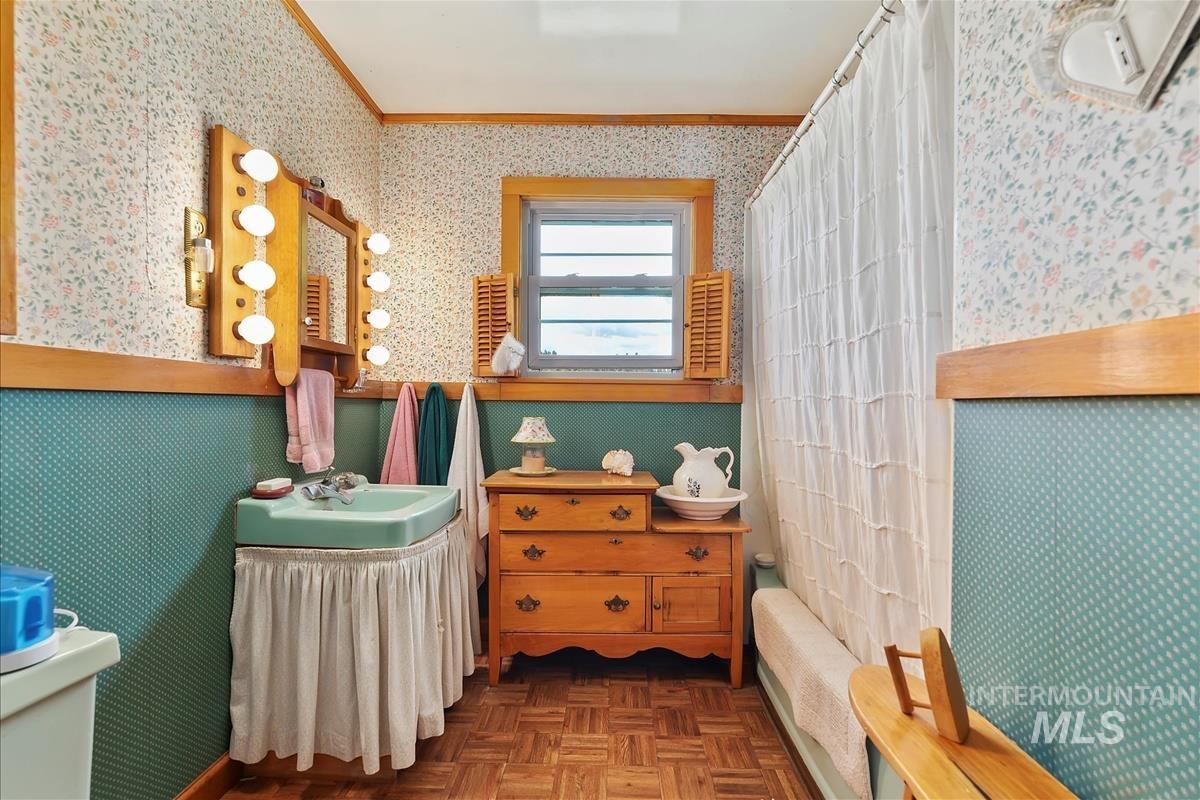 798 High Valley Road Cascade, ID 83611 - Photo 21 of 48