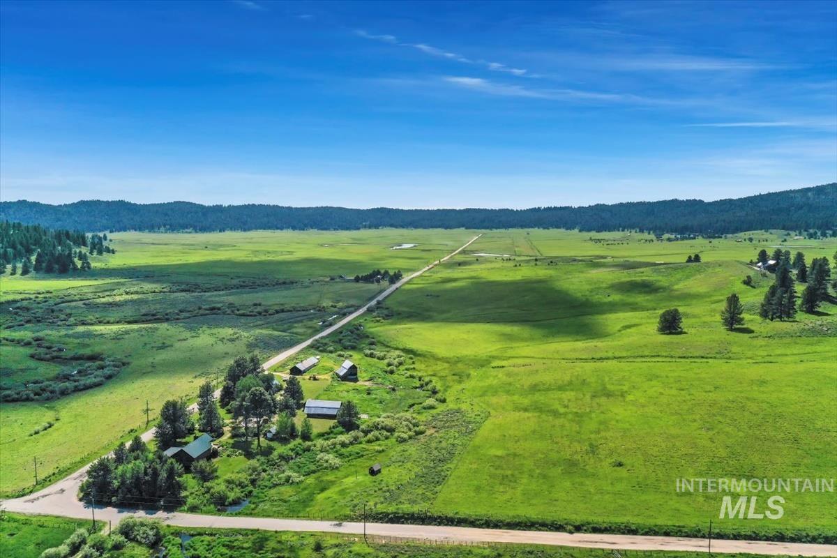 798 High Valley Road Cascade, ID 83611 - Photo 40 of 48